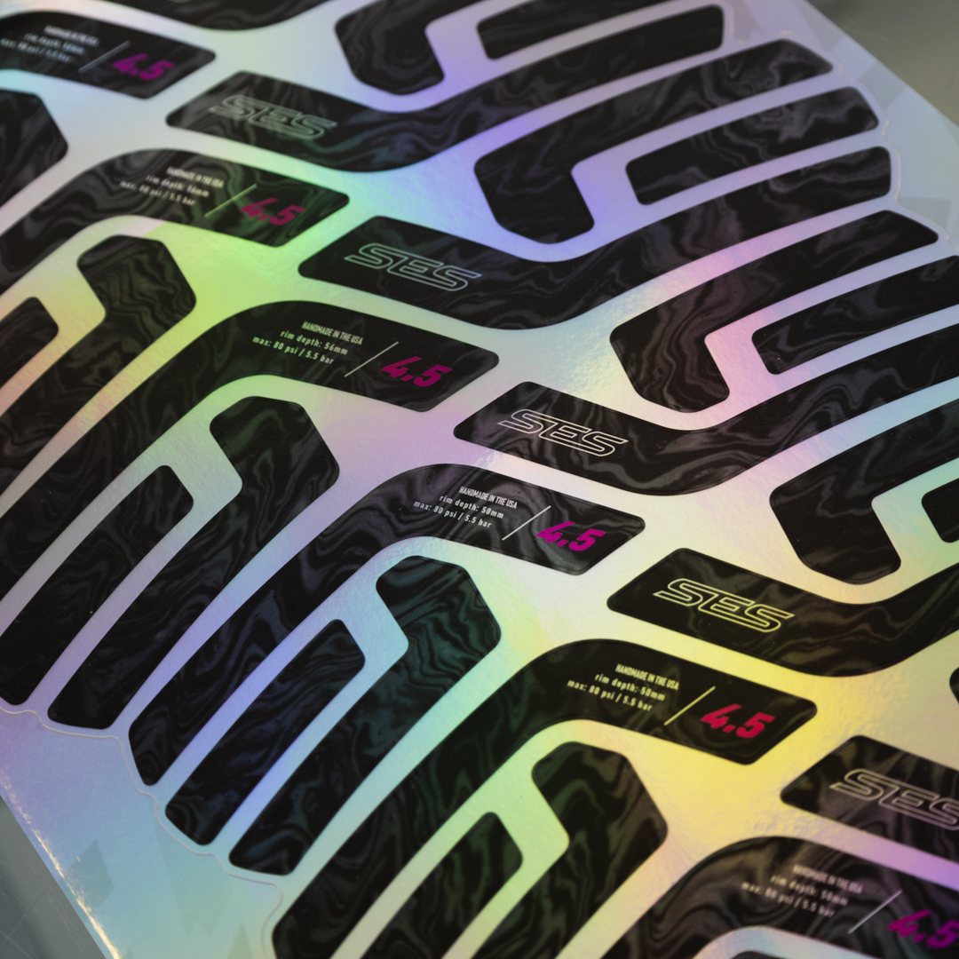 ENVE SES 4.5 2022 - Gloss Holographic Chrome Magenta Graphics with Stealth Oil Slick Pattern Backgroundo Oil Slick Stealth