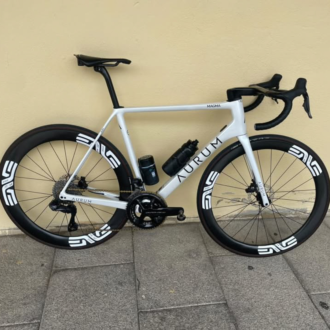 ENVE SES 4.5 2022 - Gloss Black Graphics with White Background