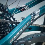 Pivot Shuttle LT 2025 - Gloss chrome grey graphics with black background