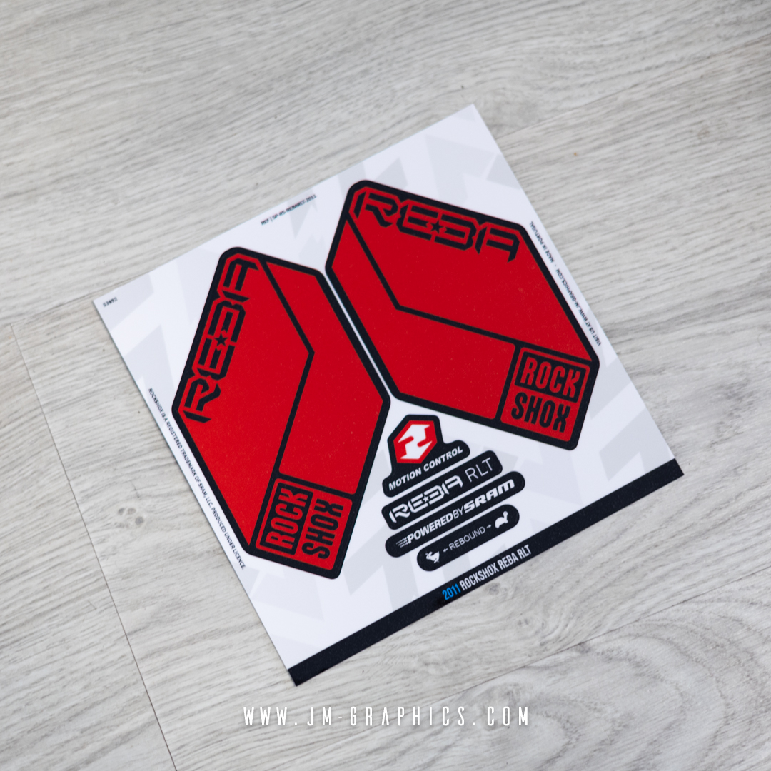 RockShox Reba RLT 2011 - Gloss Red Graphics with Black Background