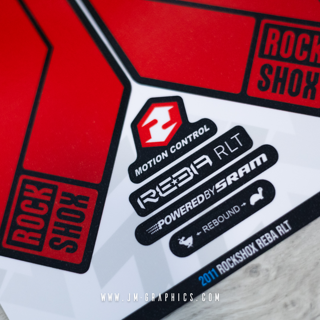 RockShox Reba RLT 2011 - Gloss Red Graphics with Black Background
